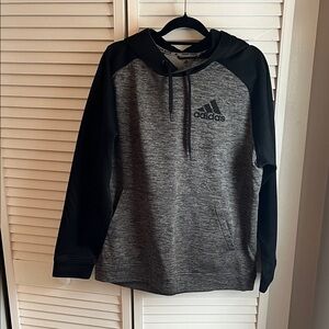 Adidas Men's Black and Gray Pullover Sweater